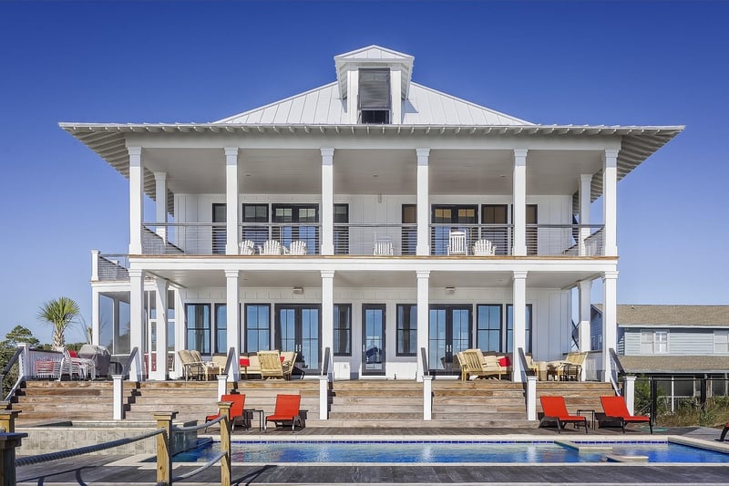 Luxury Resort Pool